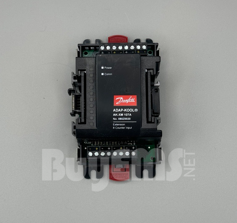 Image of the Danfoss 080Z0020 AK2-XM107A Module, an extension module providing eight digital inputs for pulse counting, enhancing HVAC and refrigeration control system functionality