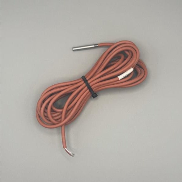Danfoss 084N2008 AKS 21 A high temperature sensor with 5M silicone cable and stainless steel probe for industrial HVAC applications.
