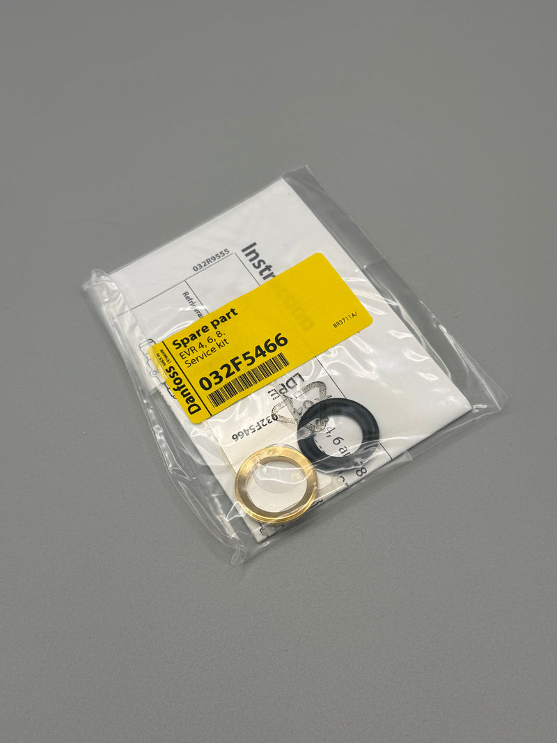  Keep your HVAC-R systems running smoothly with the 032F5466 Danfoss EVR 4/6/8 Service Kit. Designed for EVR 4, 6, and 8 solenoid valves, it provides essential parts for quick, reliable maintenance and refrigerant flow control.