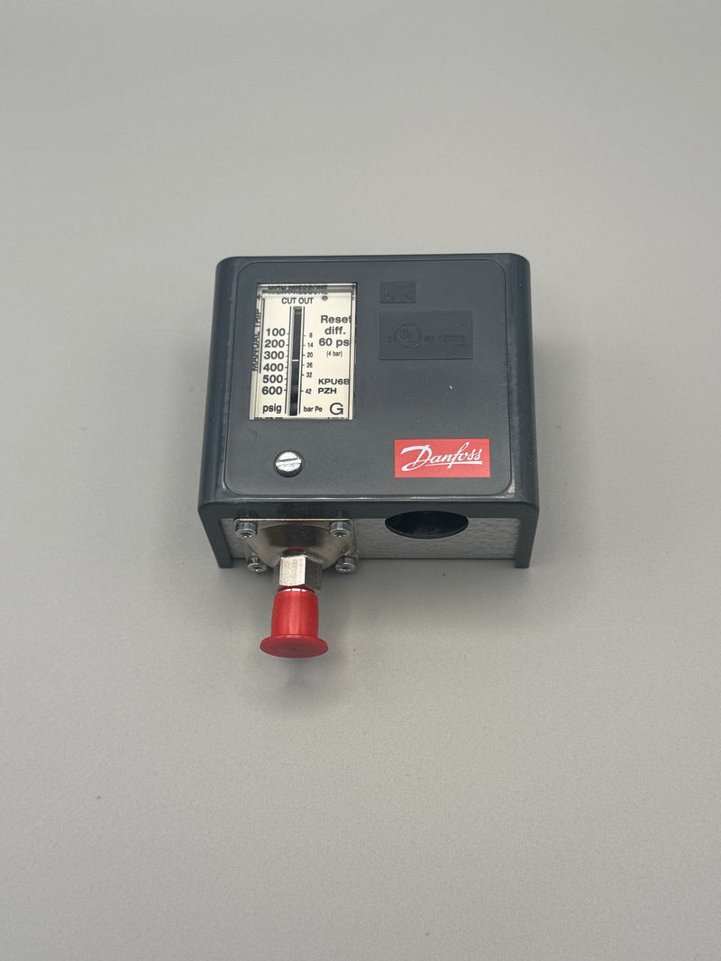  Danfoss KPU 6B Pressure Control (060-5244) — Manual reset, SPDT switch for high-pressure applications. Range: 100-600 psig, 60 psi fixed differential, 1/4" Male Flare connection, 24 Amps at 240V. Reliable compressor and fan control for HVAC-R systems.