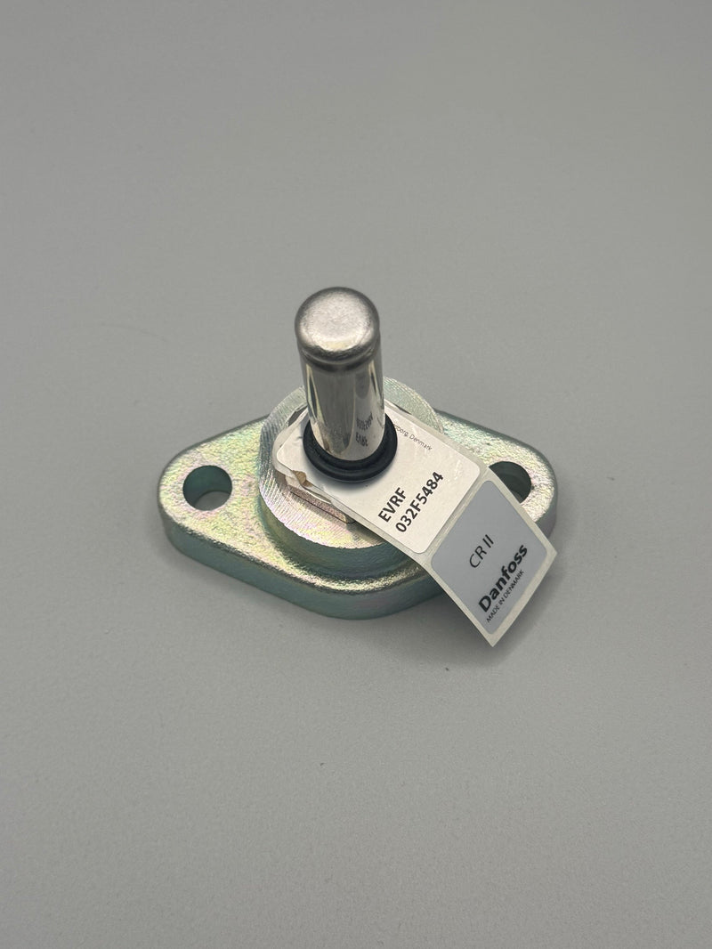 Control refrigerant flow with the 032F5484 Danfoss EVRF 2W Solenoid Valve. Featuring a Multi 16 connection, it ensures reliable performance for HVAC-R systems.