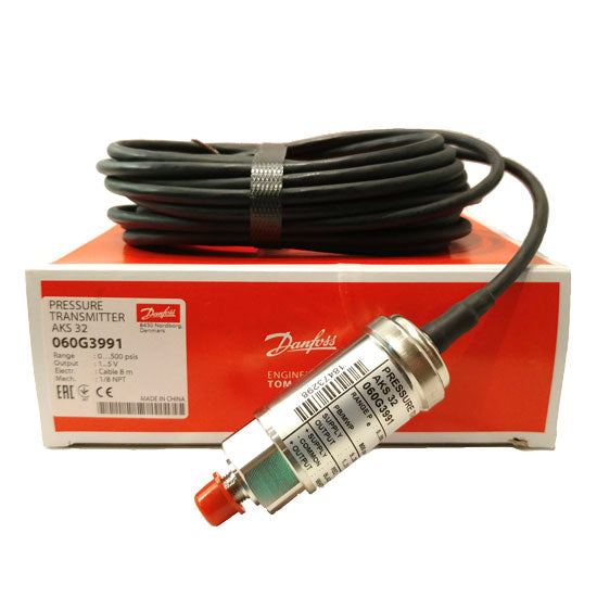 Danfoss 060G3991 AKS 32 pressure transducer with 0–500 PSIG range, 1–5V output, 1/8 NPT male connection, 8m cable, IP67 rating.