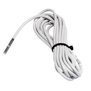 Danfoss 084N3016 MBT 153 temperature sensor, NTC 2252 Ohm, 5.5 m PVC cable, stainless steel probe, 32°F to 158°F measuring range.